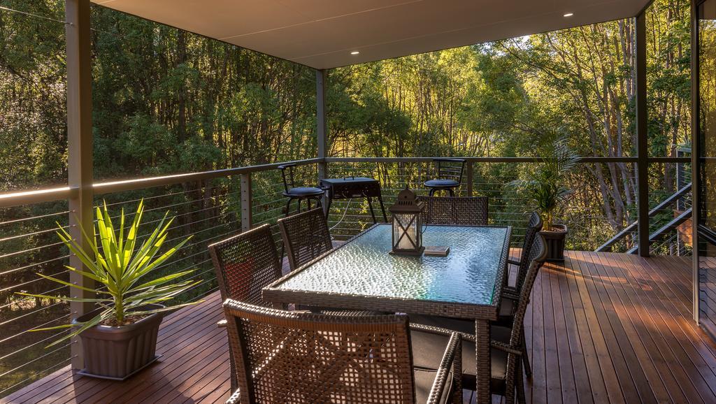 Babbling Brook Retreat Villa Limpinwood Bilik gambar